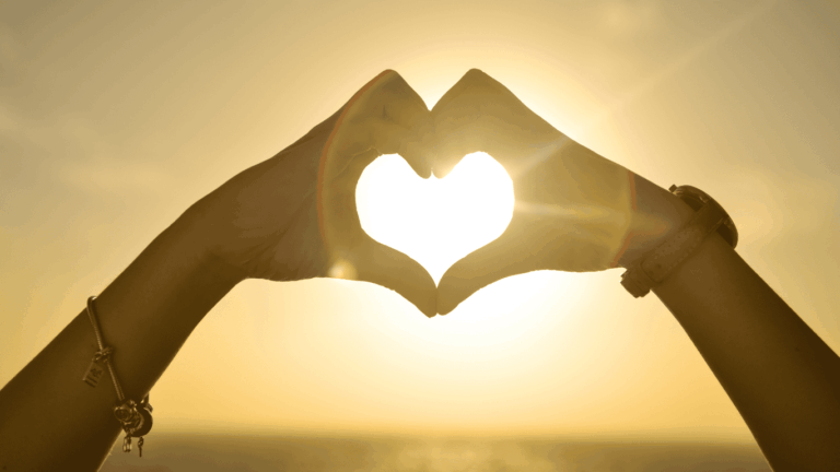 communication habits that strengthen romantic relationships